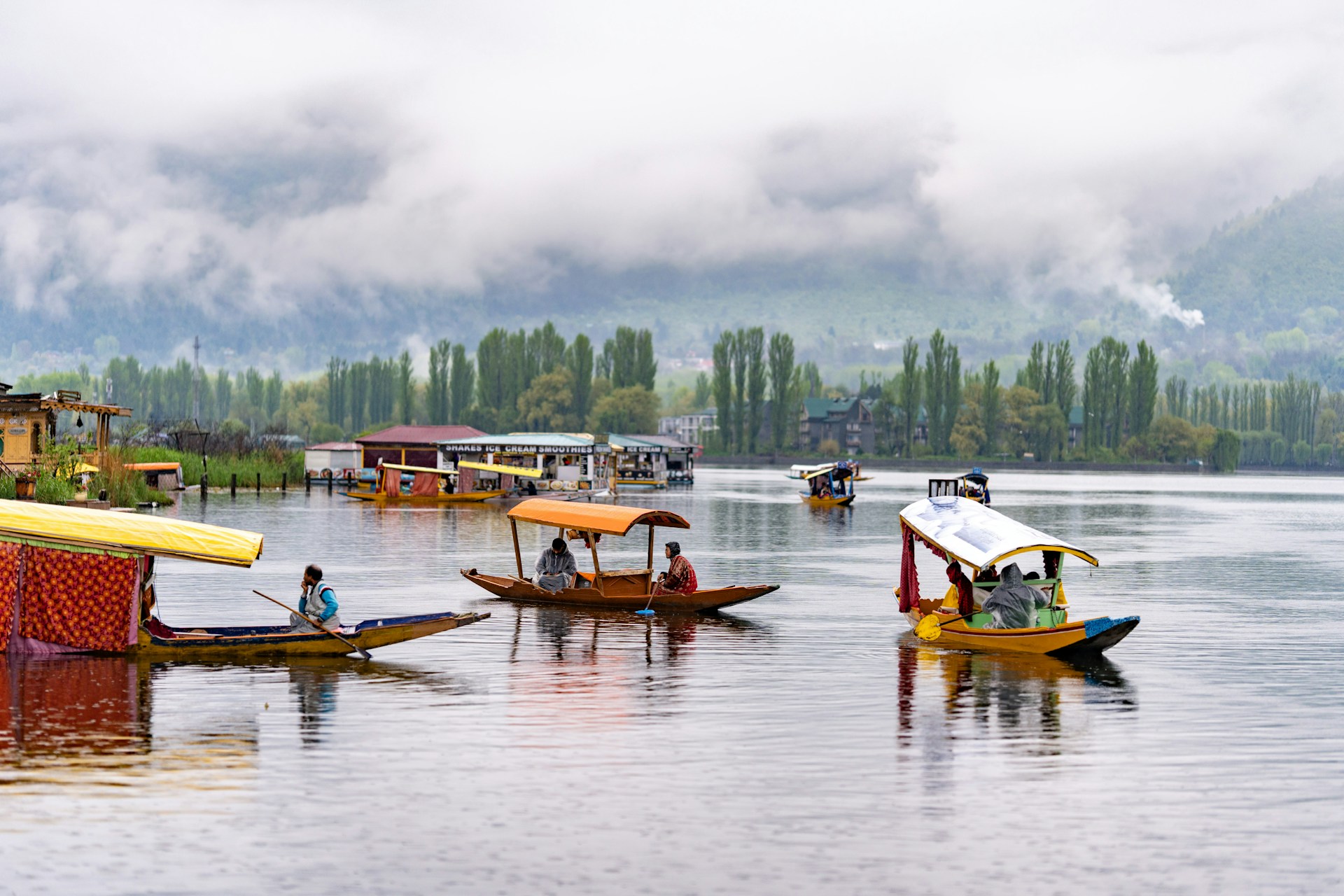 Kashmir Dal Lake
